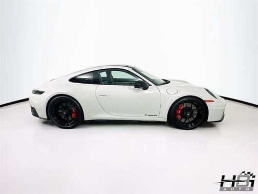 2026 Porsche 911 Carrera GTS