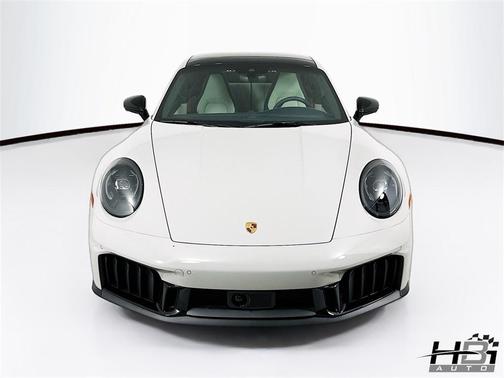 2026 Porsche 911 Carrera GTS