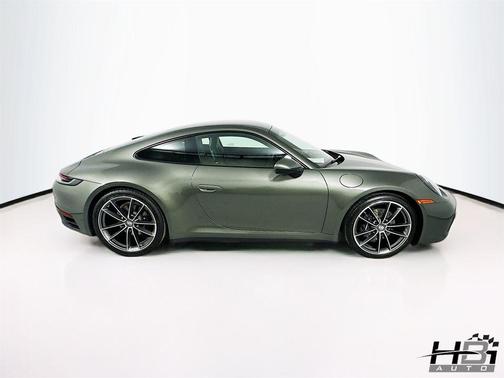 Aventurine Green Metallic 2020 Porsche 911 Carrera