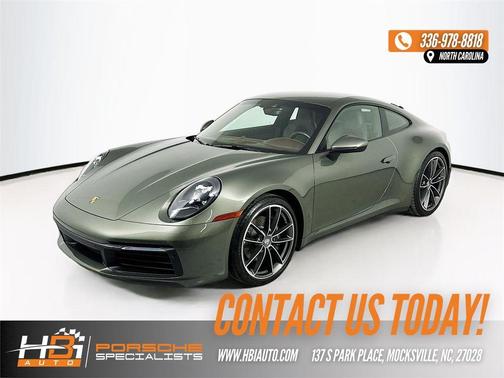 Aventurine Green Metallic 2020 Porsche 911 Carrera