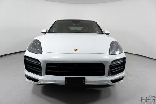 2022 Porsche Cayenne GTS