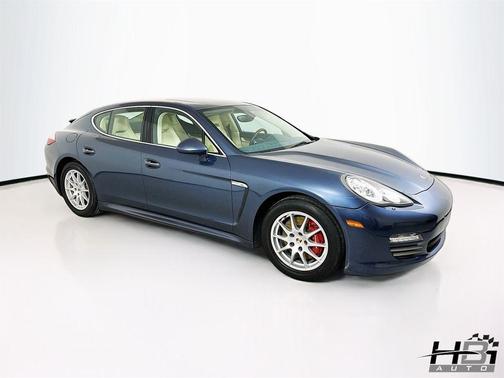 2012 Porsche Panamera 4S