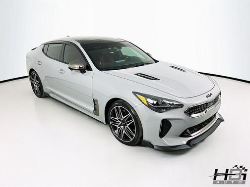 Ceramic Silver 2022 Kia Stinger GT2