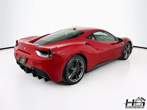 2017 Ferrari 488 GTB Base