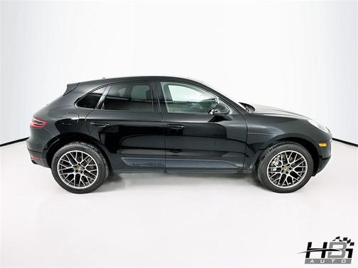 2016 Porsche Macan S