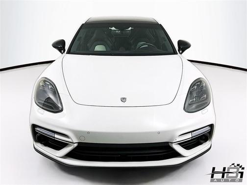 2018 Porsche Panamera Turbo