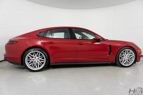 2018 Porsche Panamera