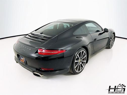 2015 Porsche 911 Carrera