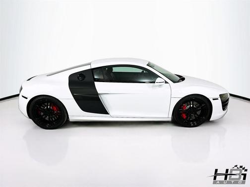 2011 Audi R8 5.2 quattro