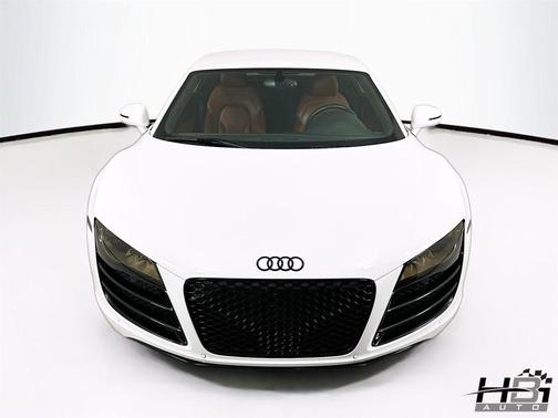 2011 Audi R8 5.2 quattro