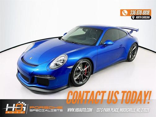 Sapphire Blue Metallic 2015 Porsche 911 GT3
