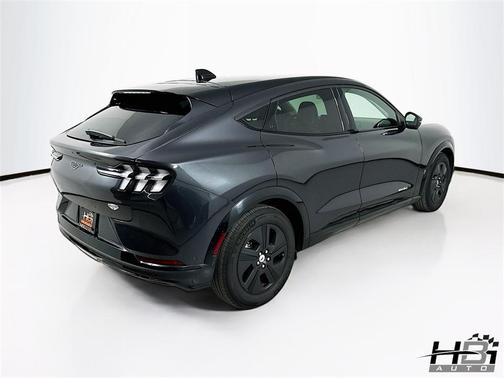 2022 Ford Mustang Mach-E California Route 1