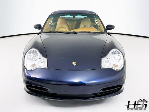 2003 Porsche 911 Carrera 4