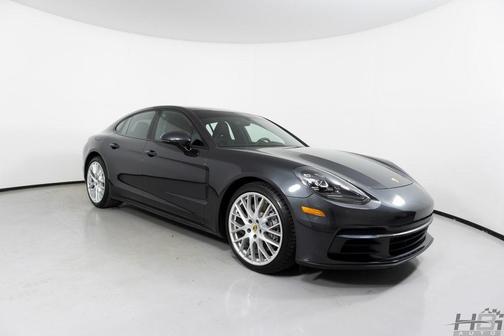 2020 Porsche Panamera 4