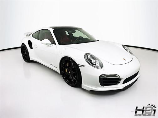 2015 Porsche 911 Turbo S