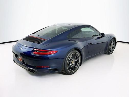 Night Blue Metallic 2018 Porsche 911 Carrera