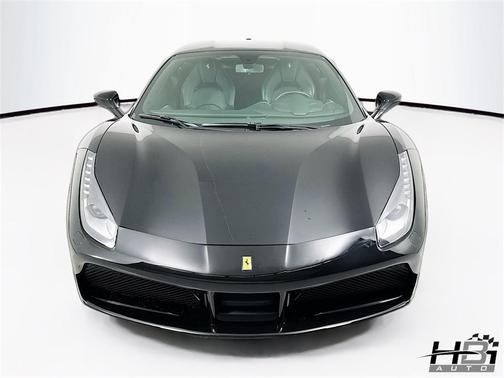 2016 Ferrari 488 GTB Base
