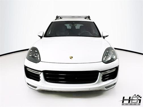 2016 Porsche Cayenne Turbo S