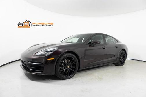 2022 Porsche Panamera Platinum Edition