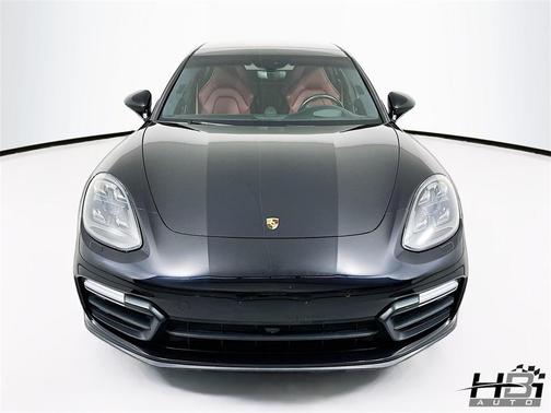 2020 Porsche Panamera GTS