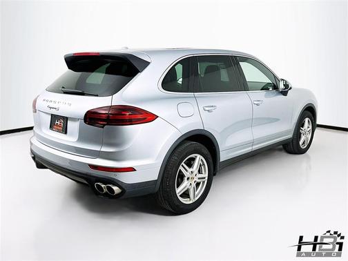 2017 Porsche Cayenne S