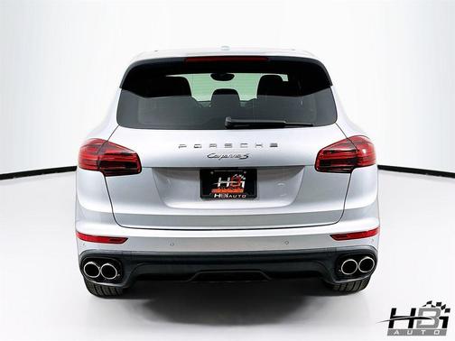 2017 Porsche Cayenne S
