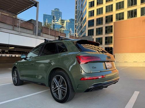 2022 Audi Q5 e 55 S line Premium Plus