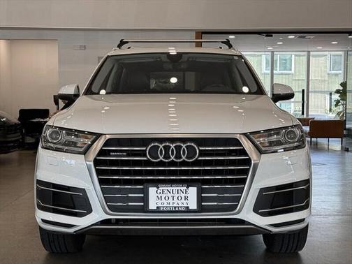 2019 Audi Q7 45 Premium