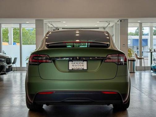 2024 Tesla Model X Long Range