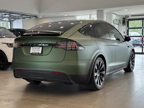 2024 Tesla Model X Long Range