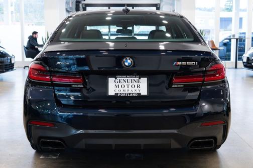 2022 BMW M550 i Xdrive
