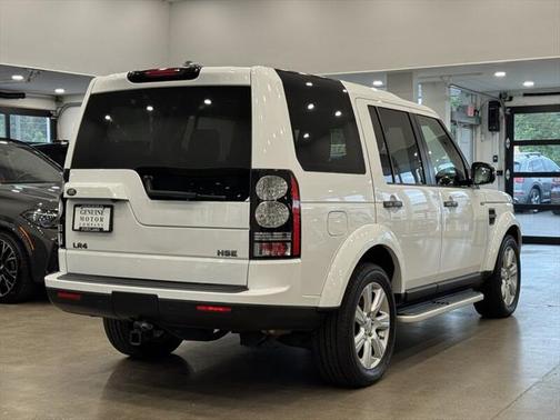 2016 Land Rover LR4 Base