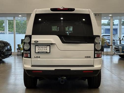 2016 Land Rover LR4 Base