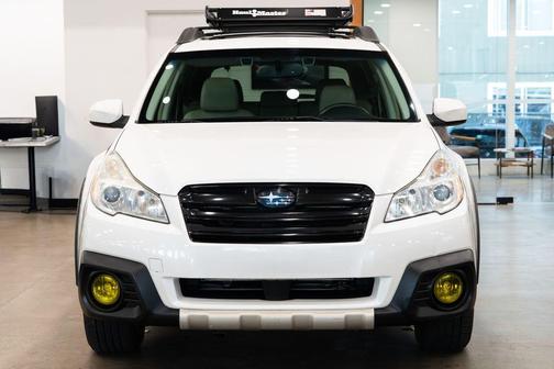 Satin White Pearl 2014 Subaru Outback 2.5i Limited