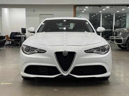2018 Alfa Romeo Giulia Ti Sport