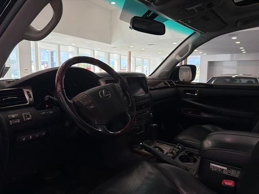 2015 Lexus LX 570 Base