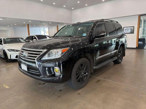2015 Lexus LX 570 Base