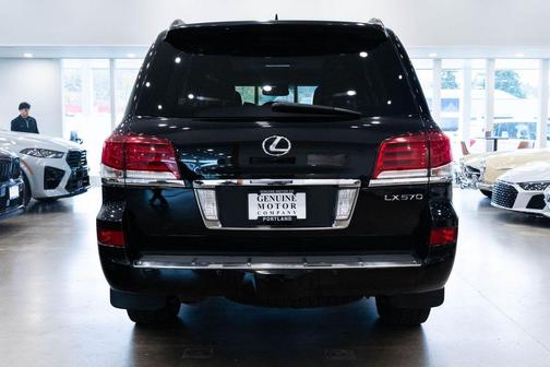 2015 Lexus LX 570 Base