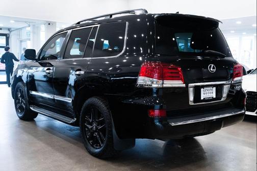 2015 Lexus LX 570 Base