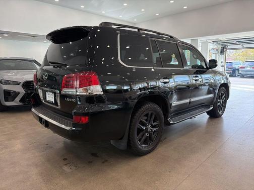 2015 Lexus LX 570 Base