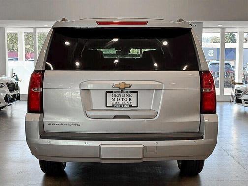 2016 Chevrolet Suburban LT
