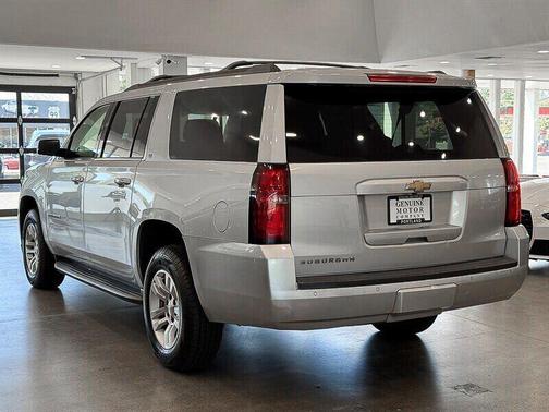 2016 Chevrolet Suburban LT