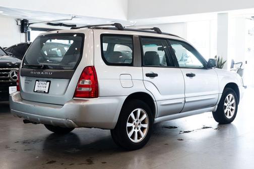 2005 Subaru Forester 2.5 X