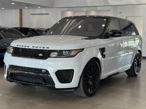 2017 Land Rover Range Rover Sport 5.0L Supercharged SVR