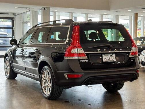 2016 Volvo XC70 T5 Premier