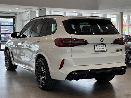2022 BMW X5 M Base