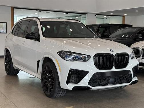 2022 BMW X5 M Base