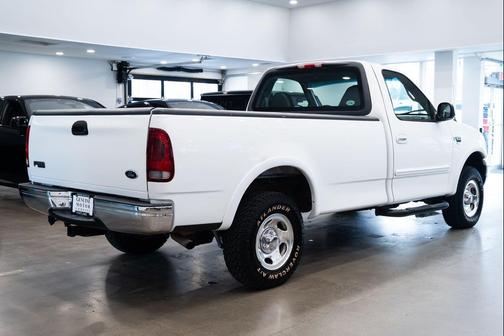 1999 Ford F-150 XL