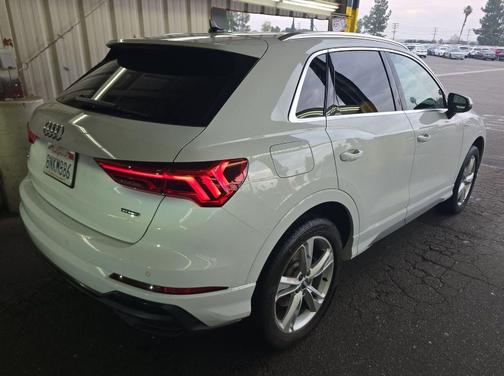 2020 Audi Q3 45 S line Premium