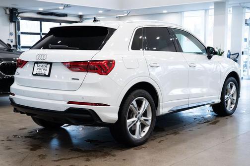 2020 Audi Q3 45 S line Premium